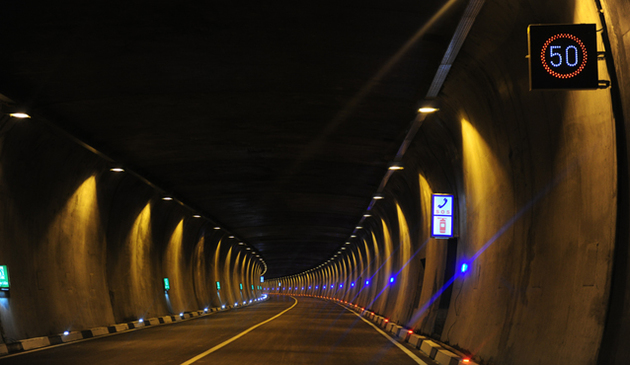 Автомобилистам ограничат Рикотский тоннель 