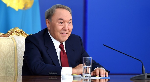 Экзитпол: три партии проходят в парламент Казахстана