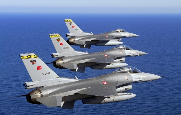 Границы НАТО в Европе будут патрулировать турецкие F-16
