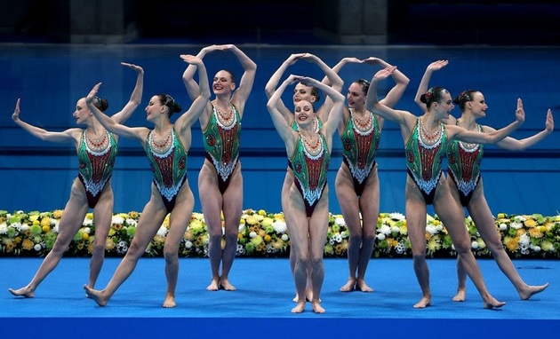 Российские синхронистки завоевали "золото" в командных соревнованиях на Олимпиаде в Токио