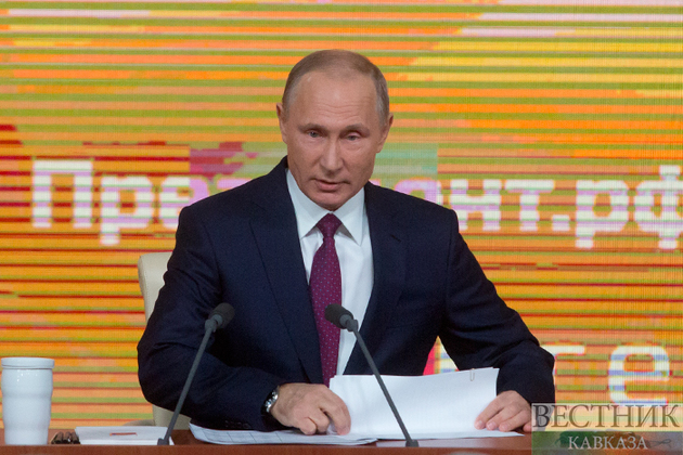 Владимир Путин ознакомился с интерактивной миграционной картой