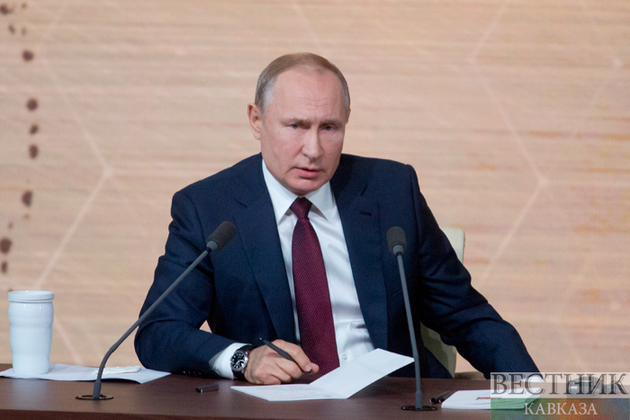 Путин: надо работать -  и кризис закончится