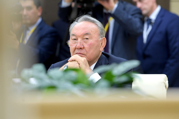 Эштон поздравила Назарбаева с победой на выборах