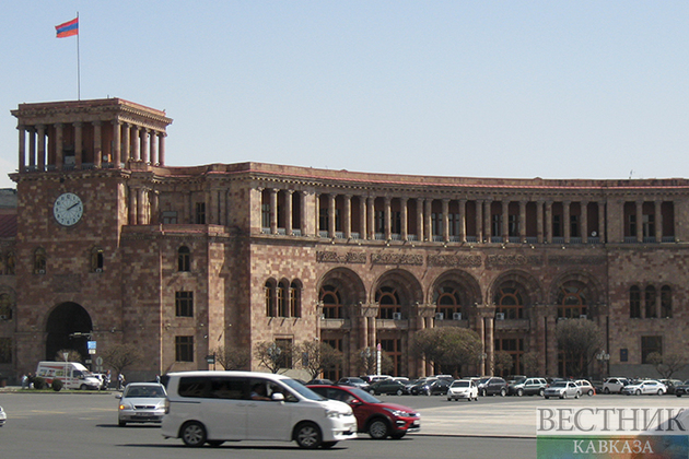 В Ереване произошла драка между водителями маршруток