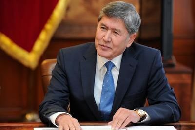 Атамбаев перестал возглавлять СДПК 