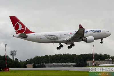 В Баку из-за болезни пассажира экстренно сел авиалайнер Turkish Airlines