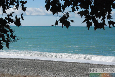 Море в Абхазии прошло проверку – где самые чистые пляжи?