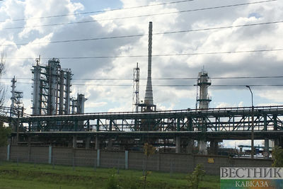 Москва договаривается с Баку о нефтепереработке