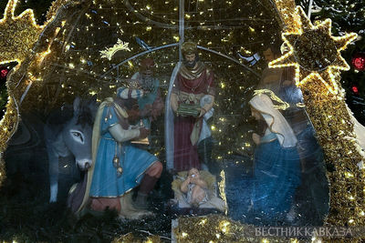 Западные страны празднуют Рождество Христово