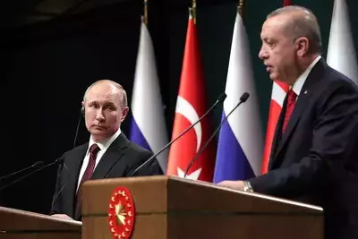 Эрдоган напомнил Путину о готовности помочь с Украиной