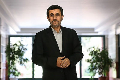 Ахмадинеджад предложил региональным государствам не выносить сор из избы