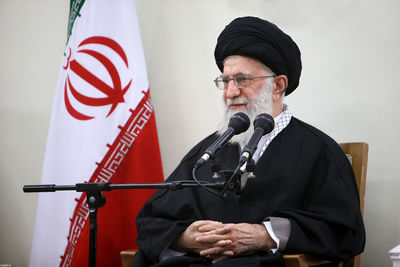 Али Хаменеи похвалил президента Бразилии за активную позицию